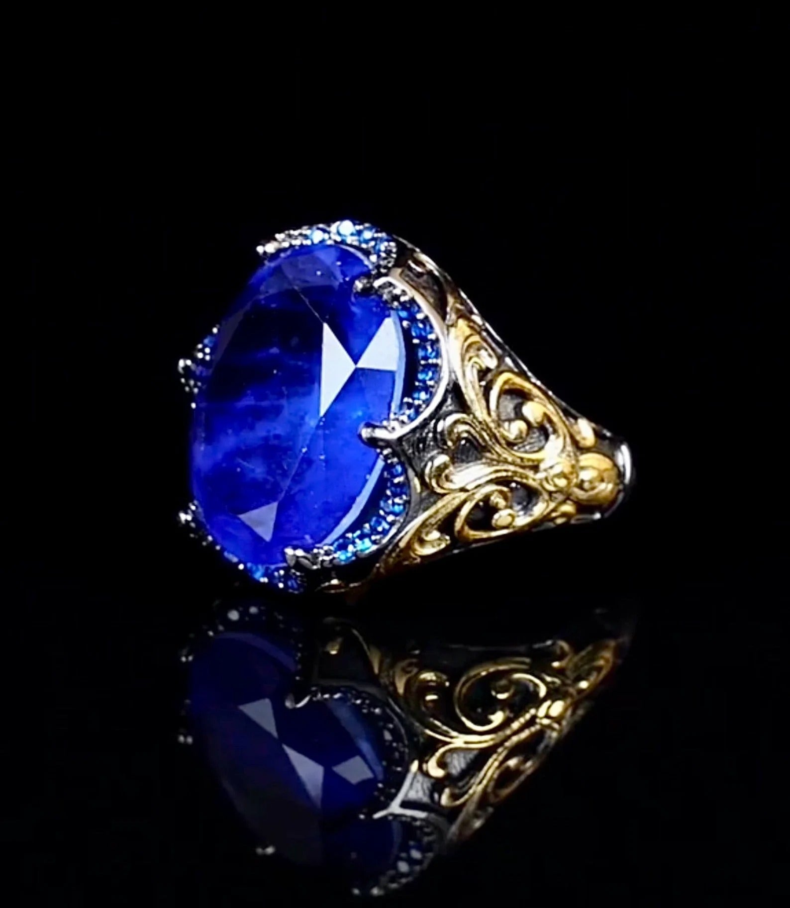 Paraiba Emerald Stone Silver Ring