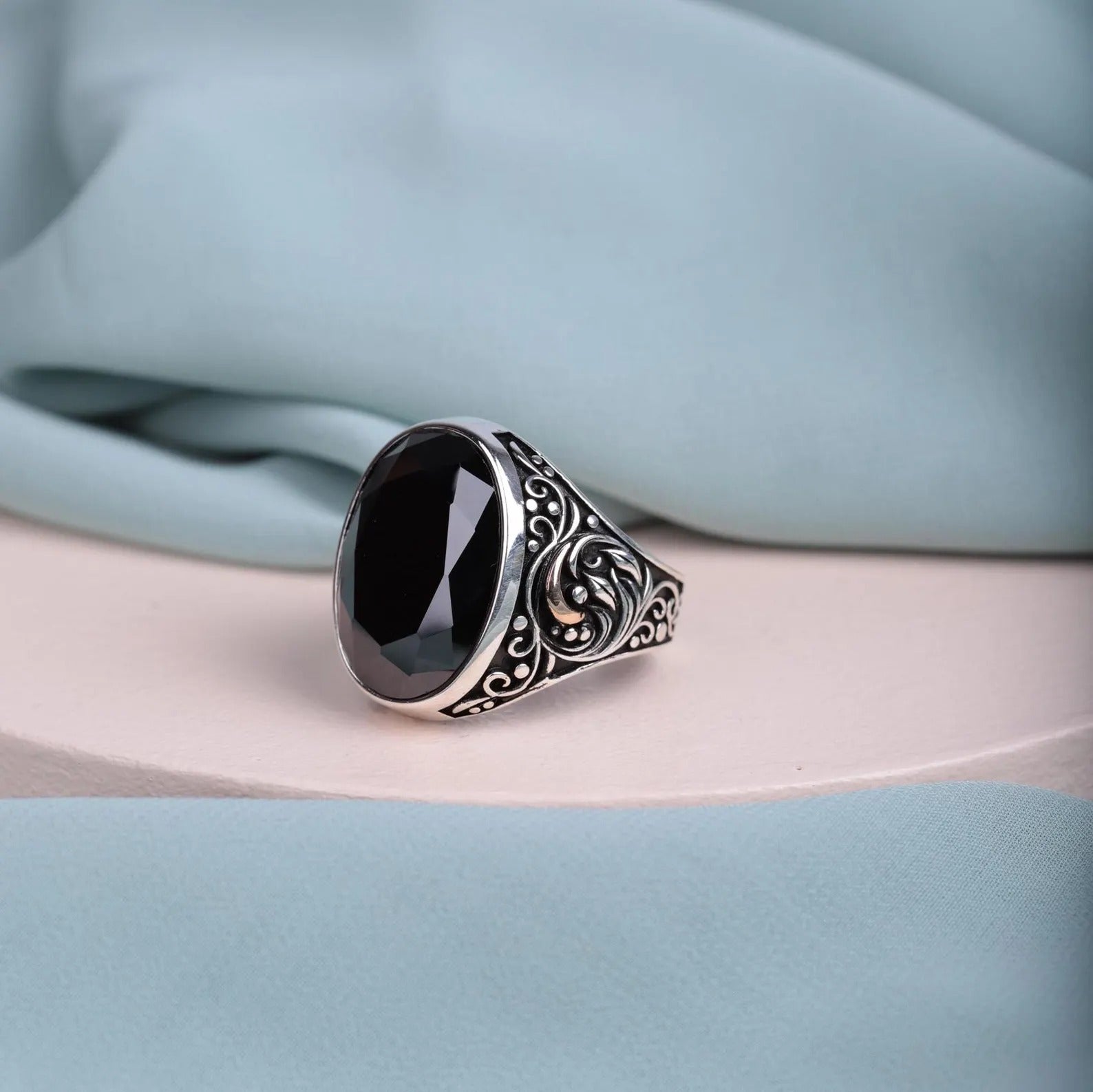 Exquisite Ottoman Style Men's Ring with Multistone