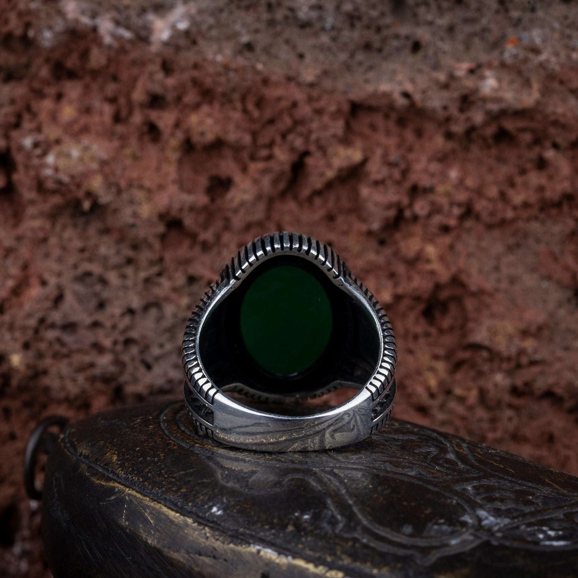 Oval Green Aqeeq Men Ring