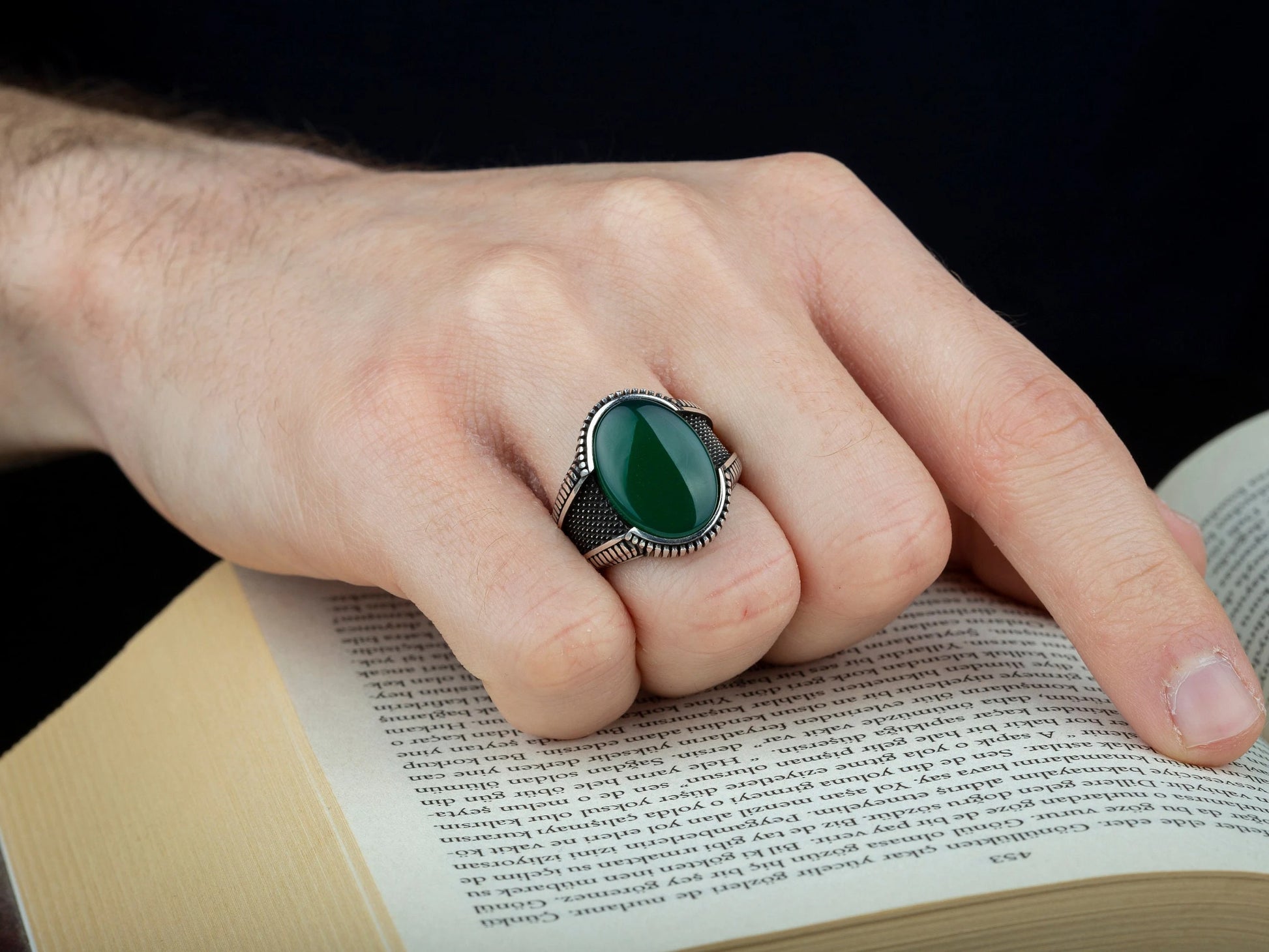 Oval Green Aqeeq Men Ring