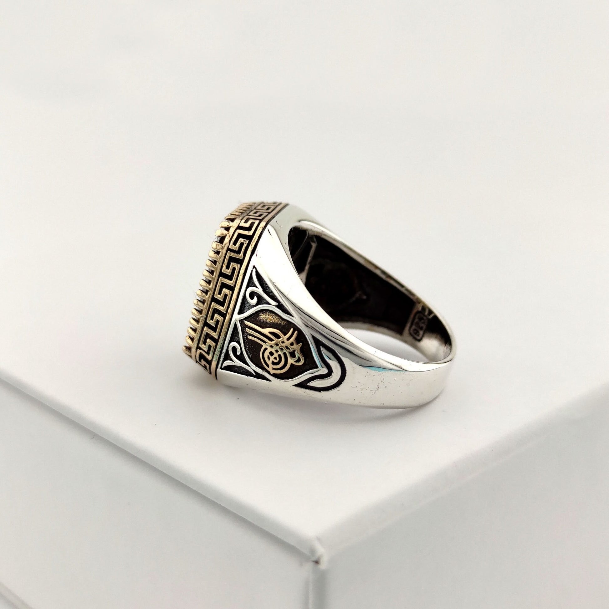 Huge Alexandrite Stone Silver Ring