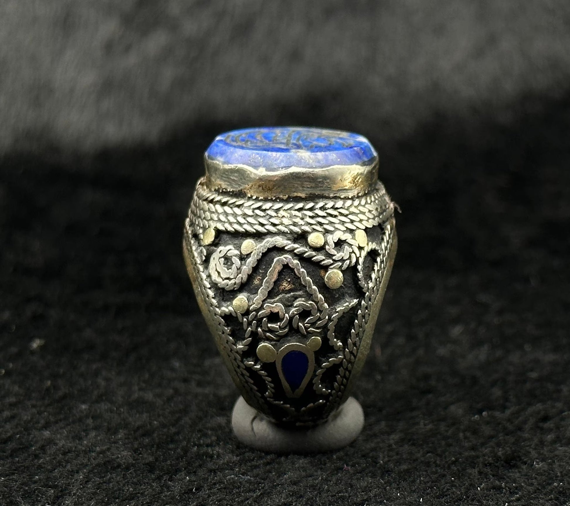 Very Beautiful Solid Silver Rare Old Ring