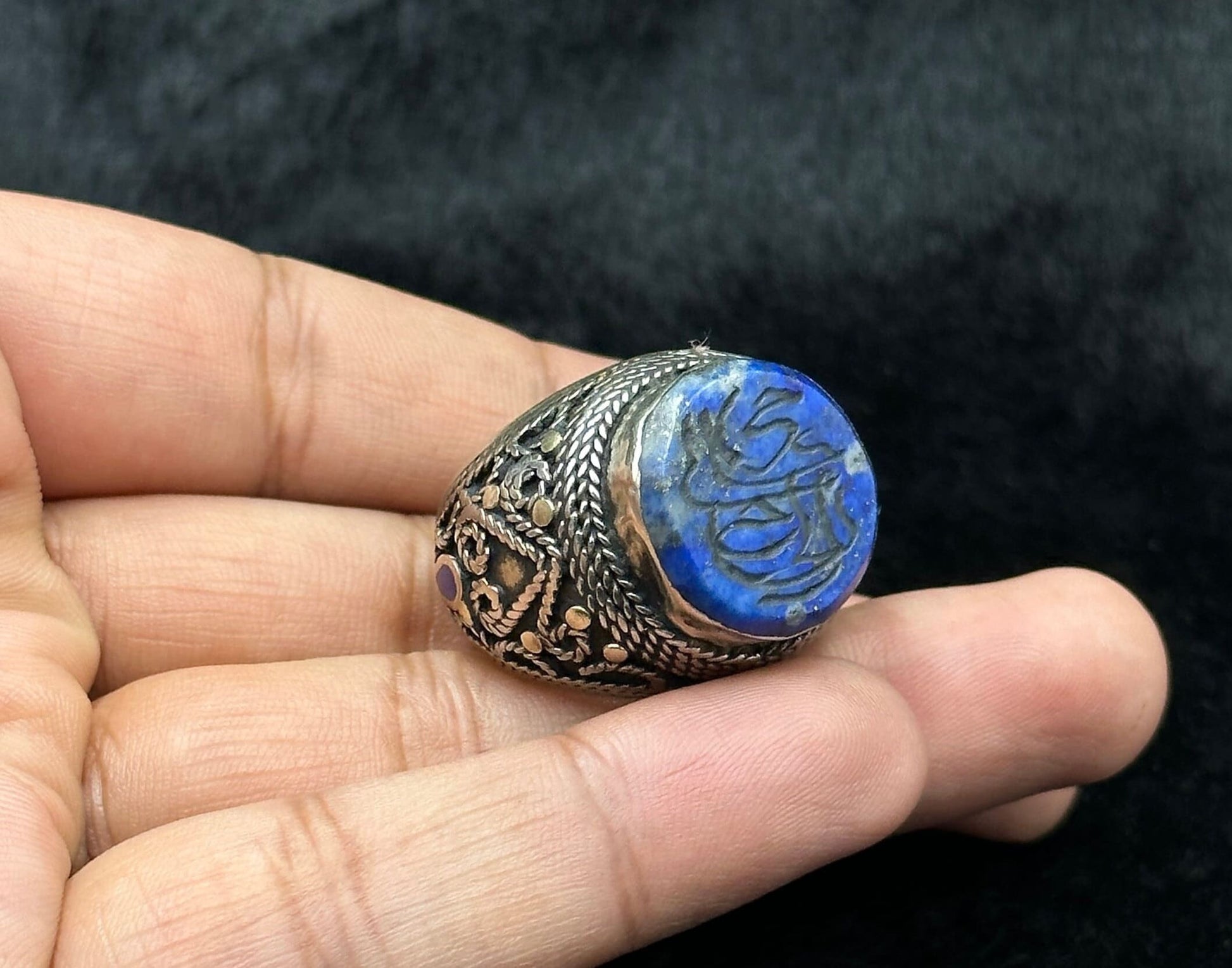 Very Beautiful Solid Silver Rare Old Ring
