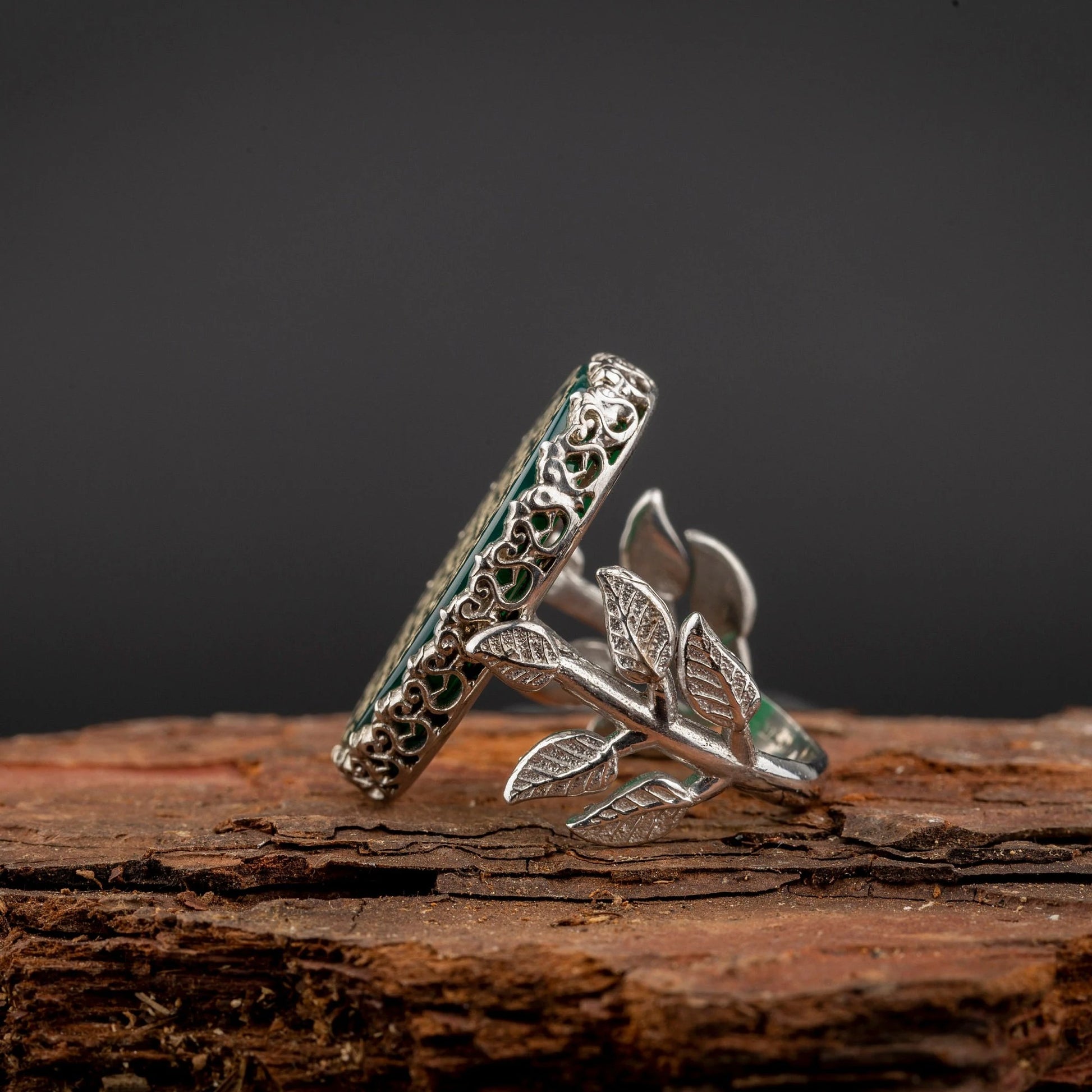 Ayat Al Kursi Green Aqeeq Silver Women Ring