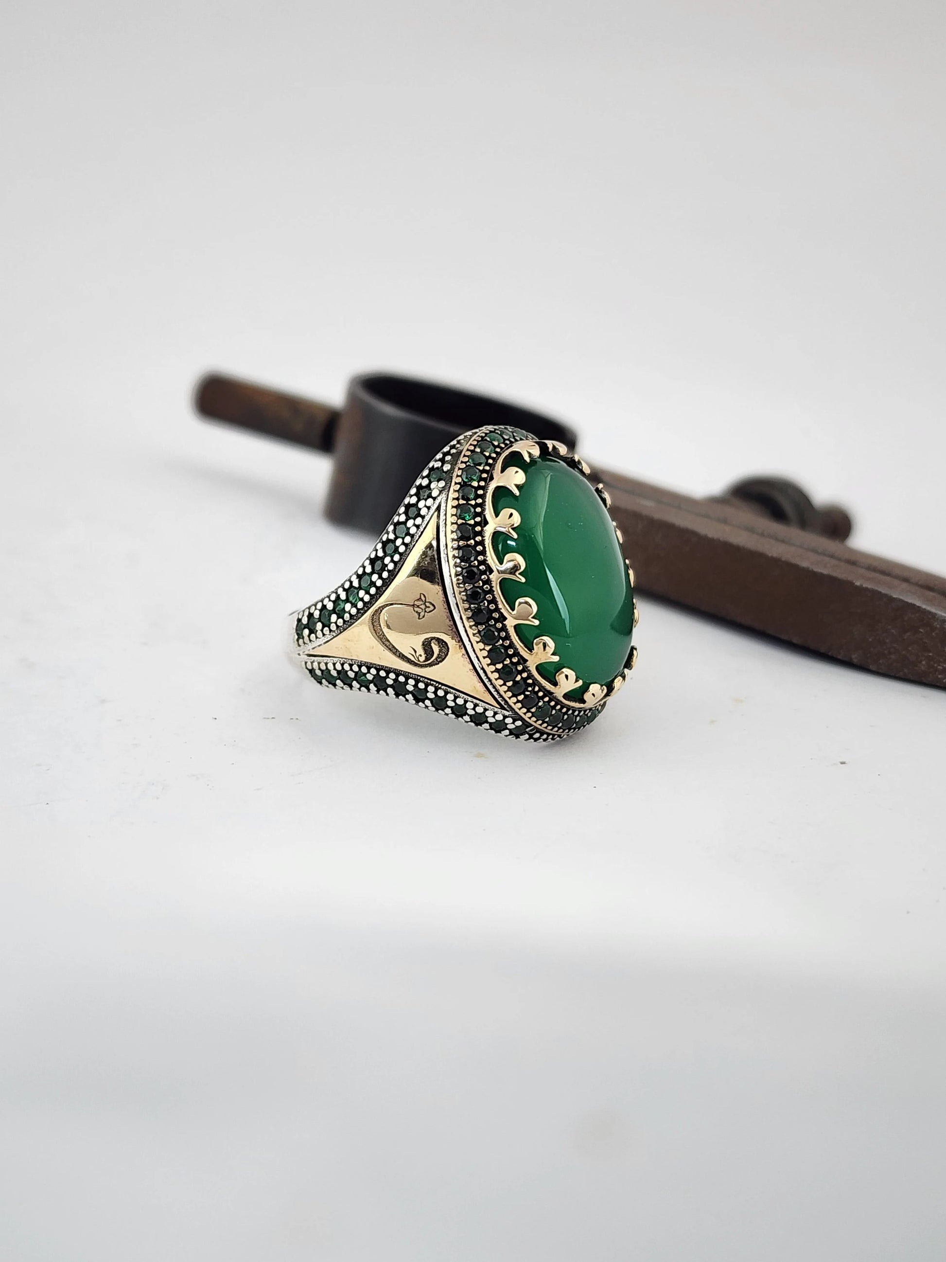 Sterling Silver Green Agate Ring