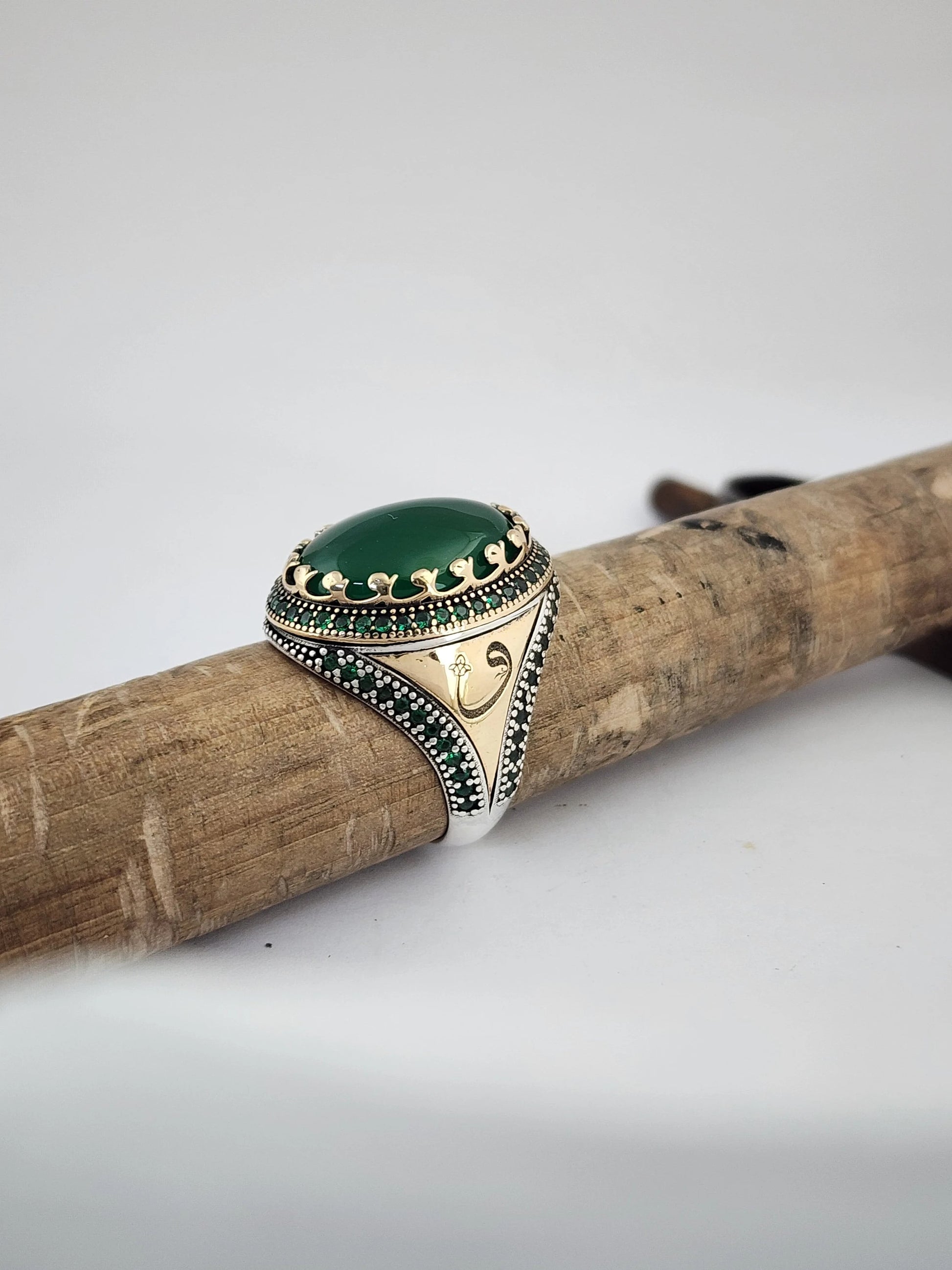 Sterling Silver Green Agate Ring