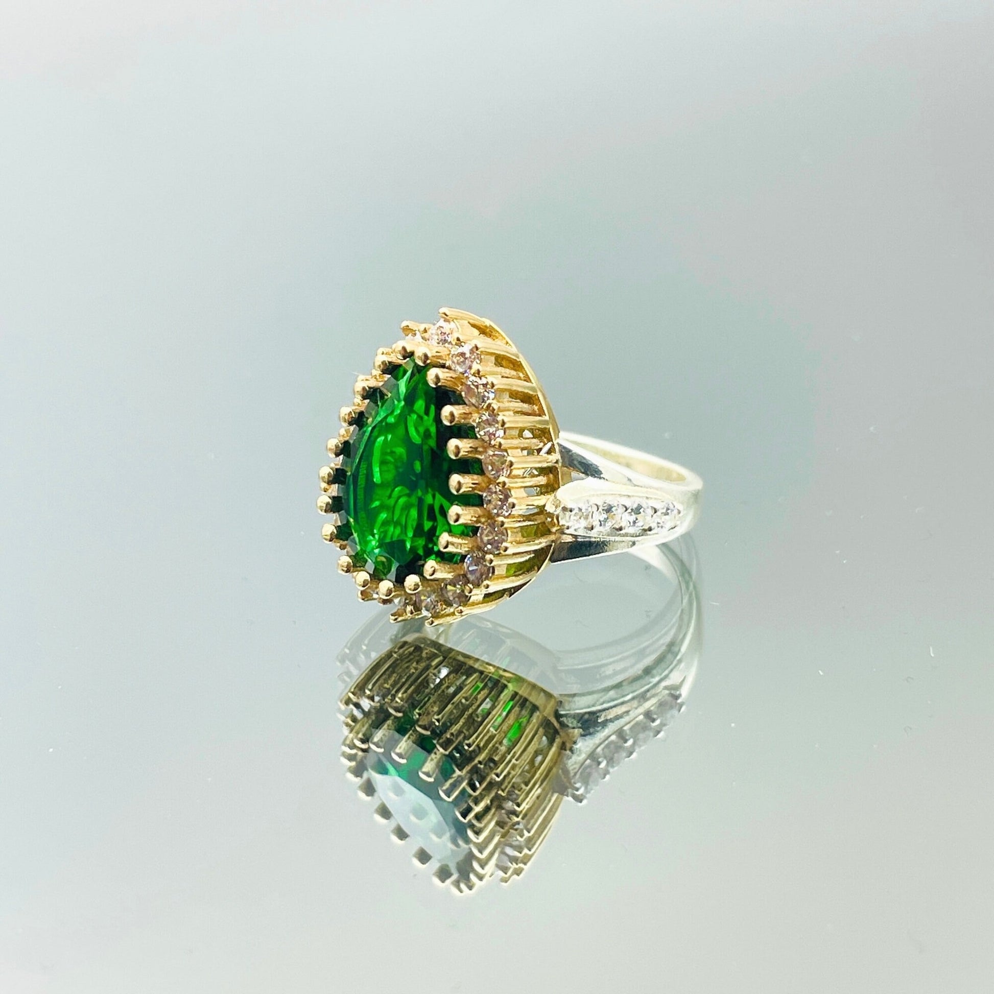 Women Emerald Silver Ring