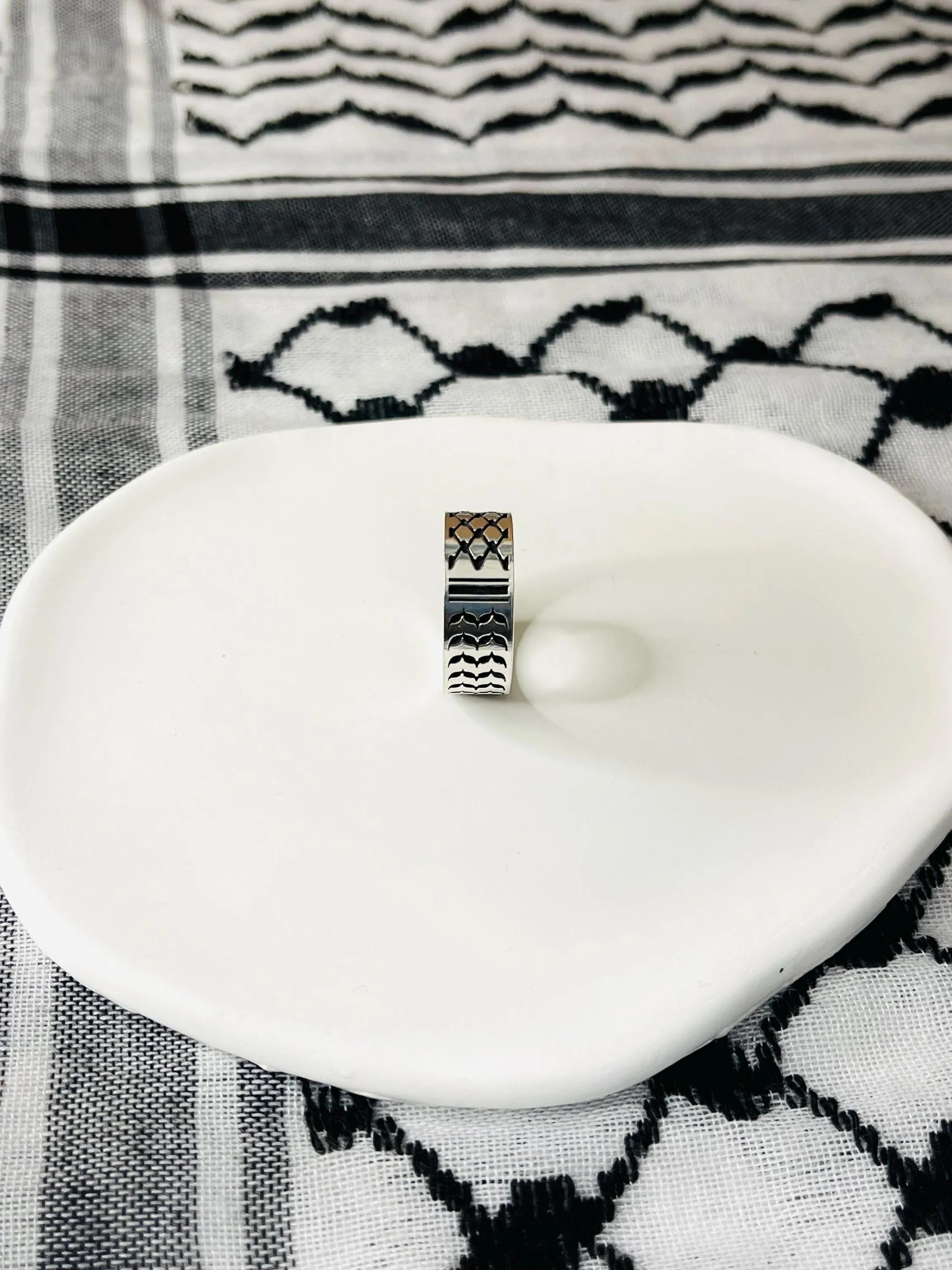 Handmade Palestinian Kufyia Ring