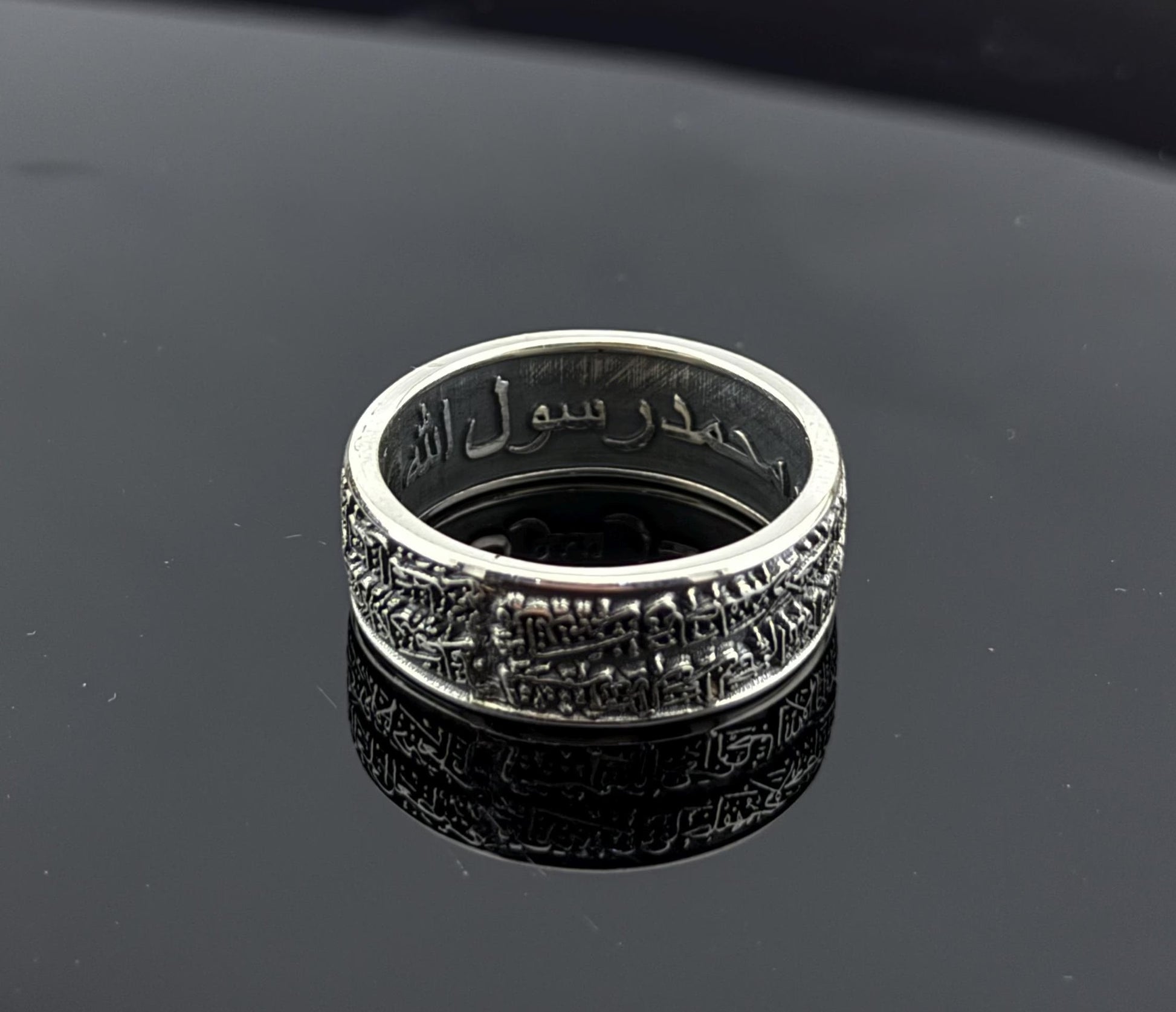 Custom Engraving Men Embossed Design Ring