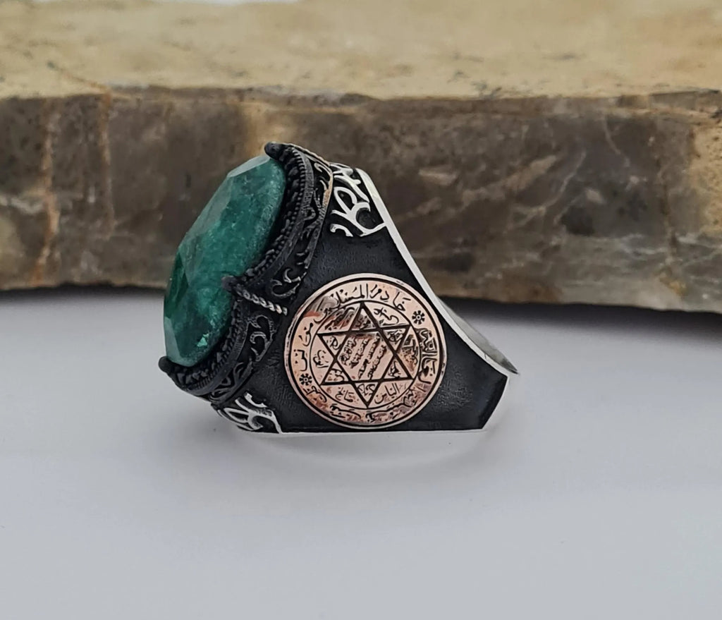 Solomon Symbol Emerald Stone Silver Ring