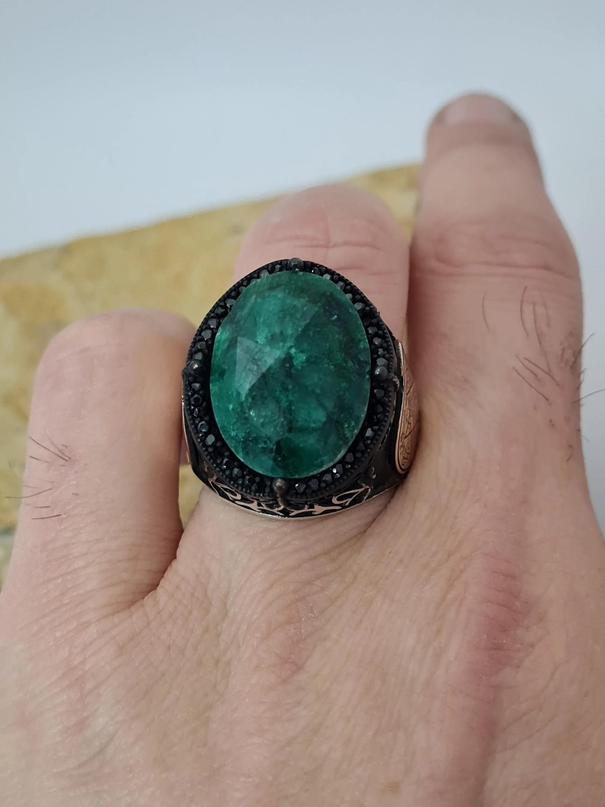 Solomon Symbol Emerald Stone Silver Ring